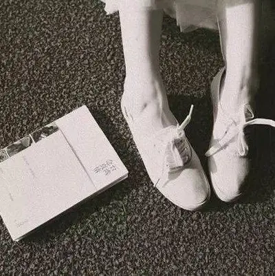 时光盖不住忧伤